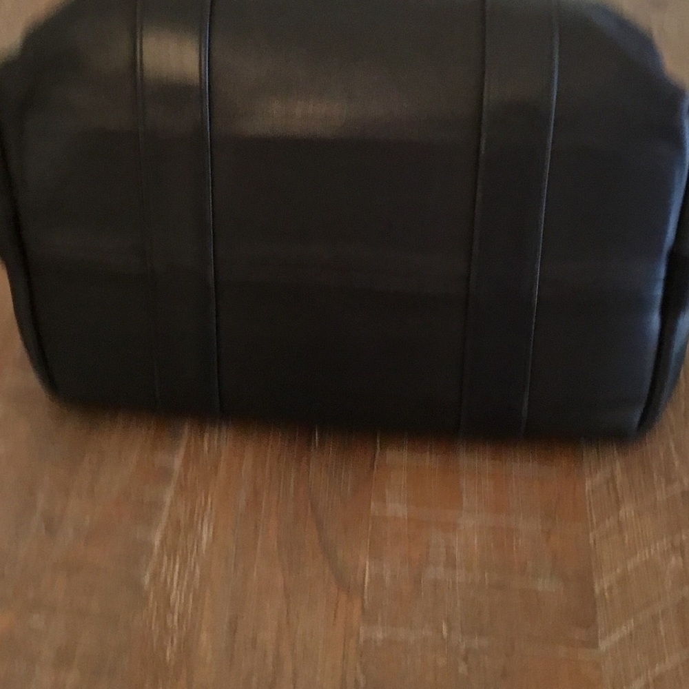 Vintage Coach Bag Soft Satchel Black Leather Doctors Bag with Gold Hardware - Picture 7 of 12